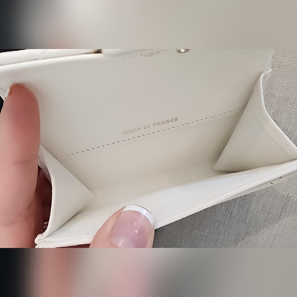 Chanel white card holder wallet with tags - Picture 6 of 9